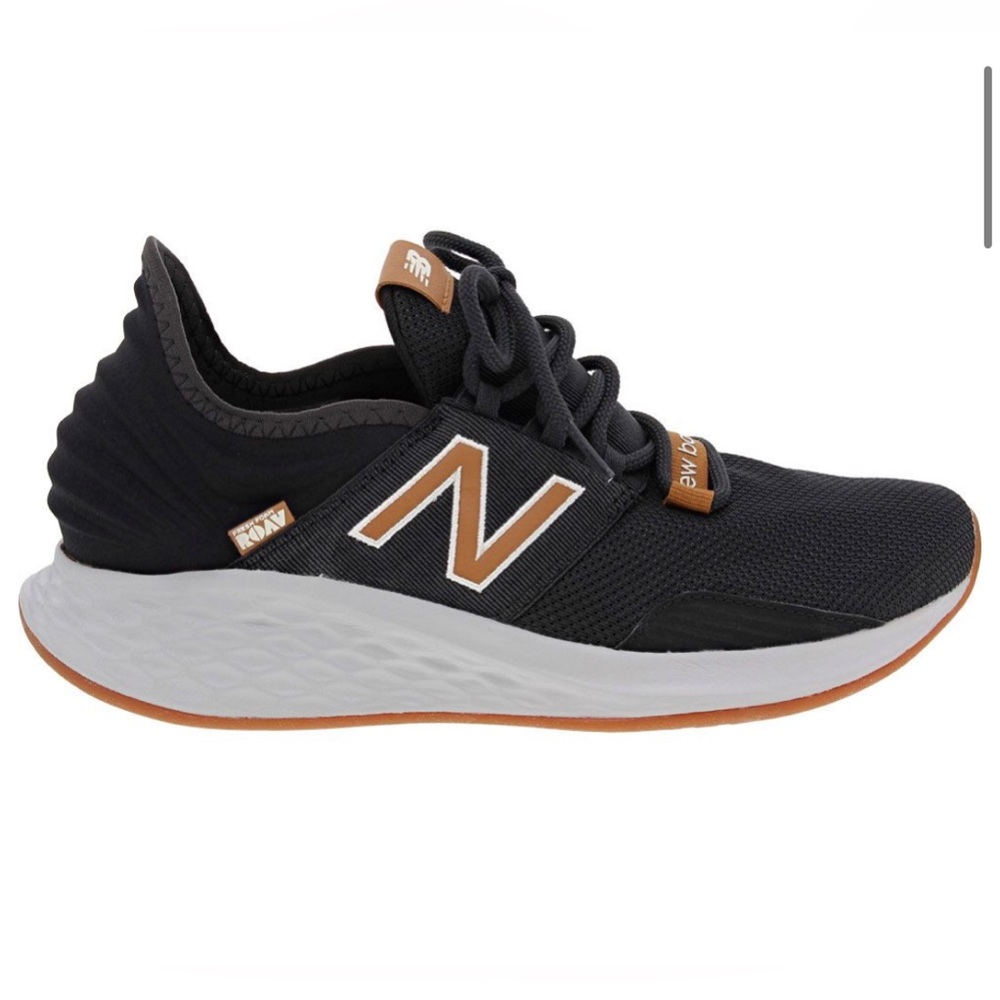 New Balance Women’s Black Gold Fresh Foam Roav